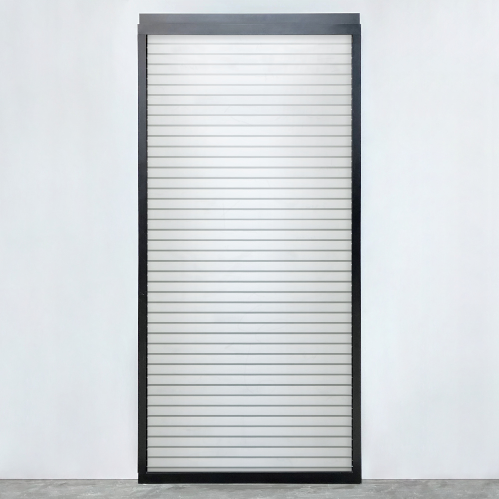 Fiano Louvre hauteur d'encastrement 2050-2099mm Noir foncé (RAL9005)/Blanc signalisation (RAL9016)