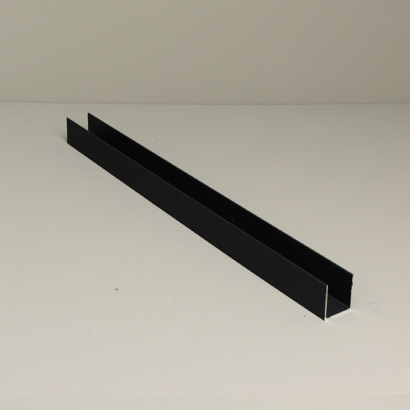 Grillo Profilé-U RAL9005 Noir foncé 4000mm