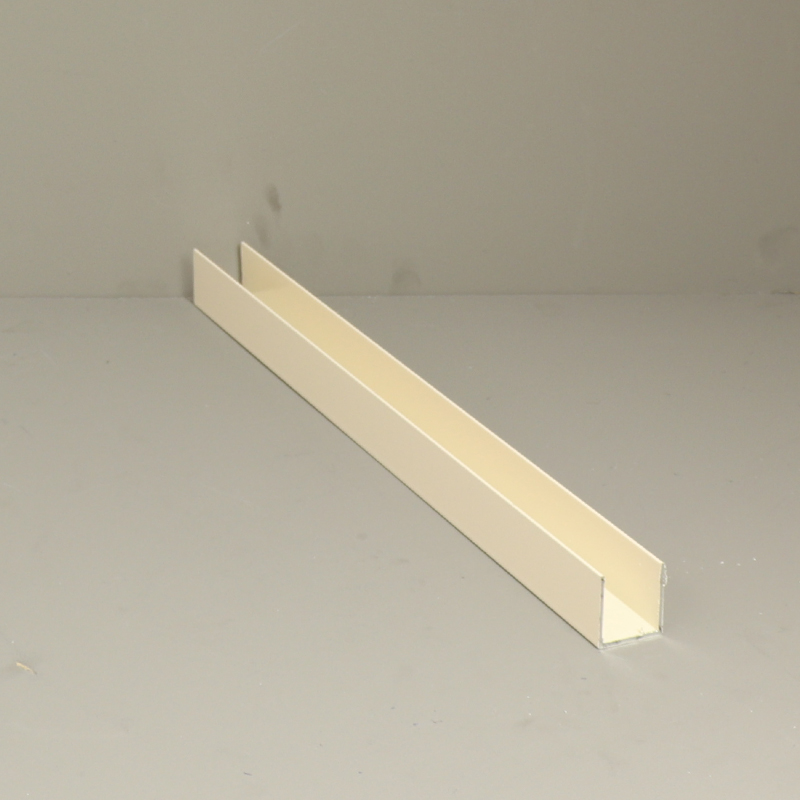 Grillo Profilé-U RAL9001 Blanc crème 4000mm